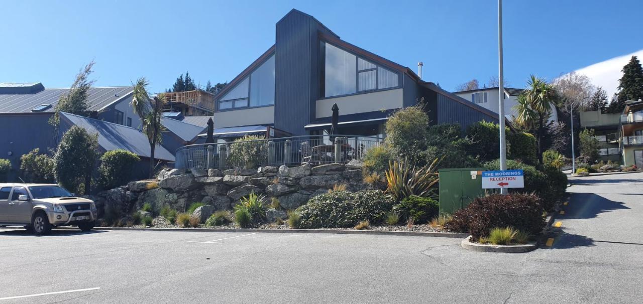 Motel The Moorings And 4*