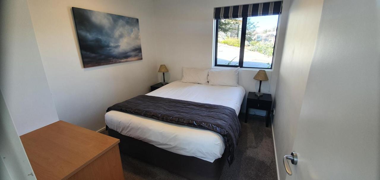 The Moorings And 4*